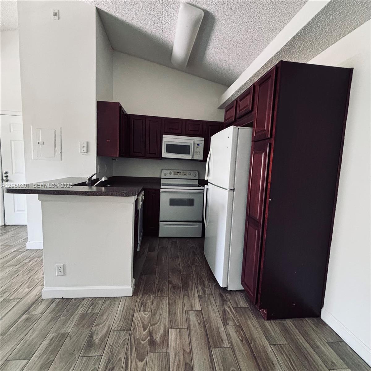 701 Lyons Rd # 13207 — Photo 3