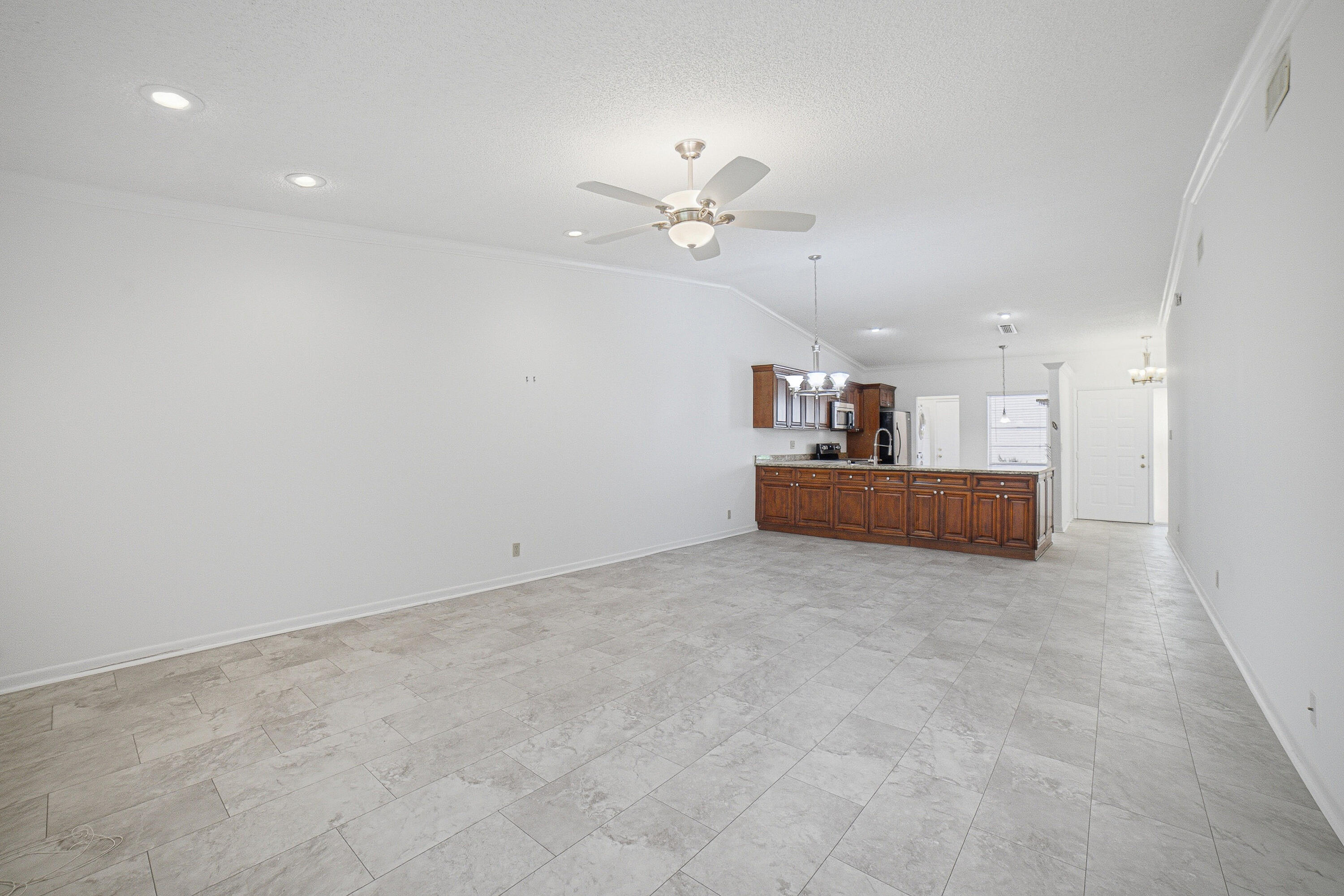6070 SUNNY MANOR Court — Photo 5