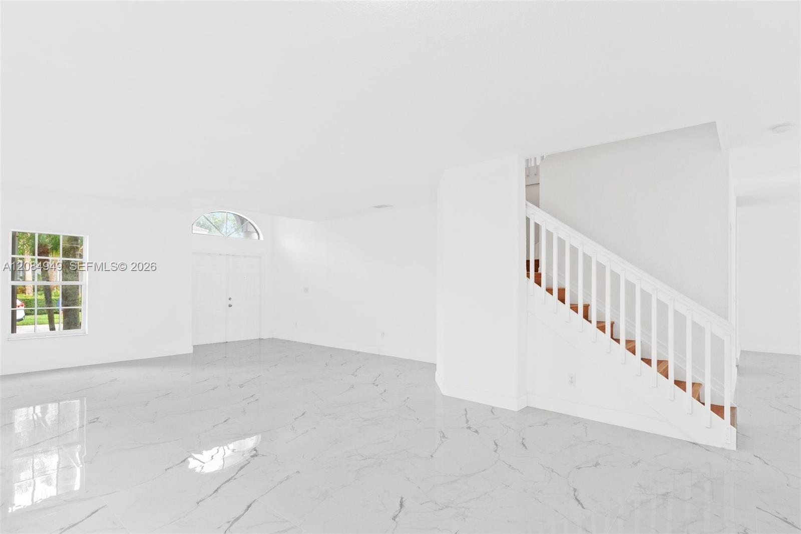 15842 SW 14th St — Photo 5
