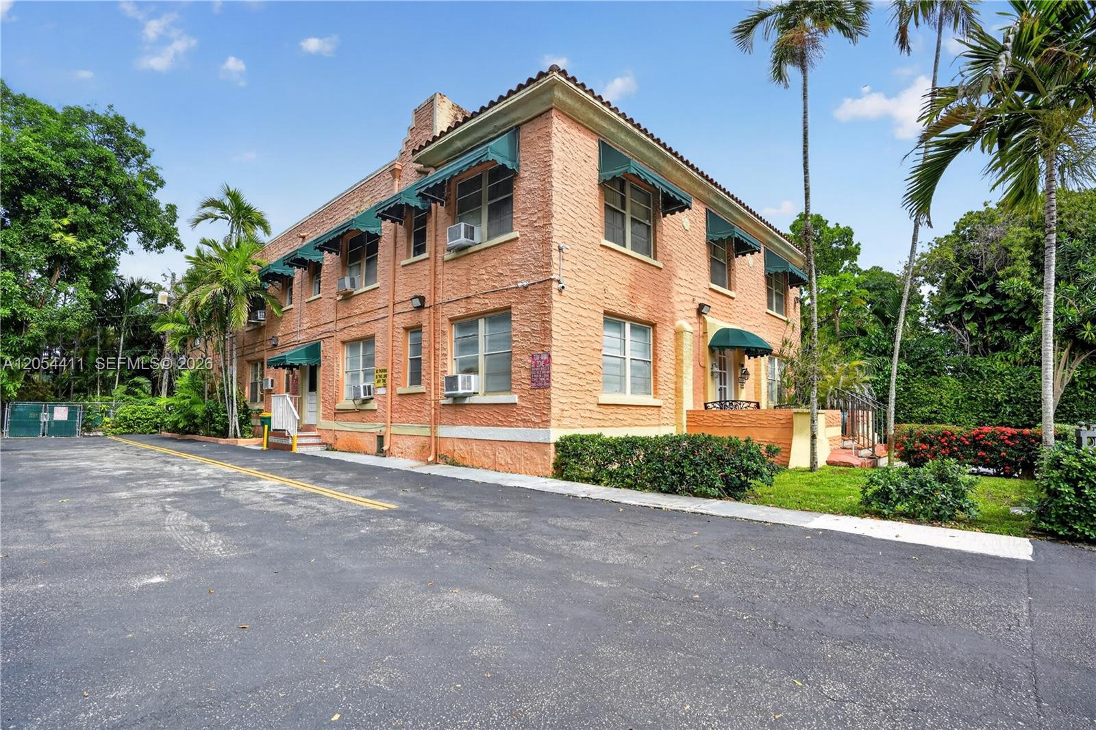 3409 S Le Jeune Rd # 11, Coral Gables FL 33134