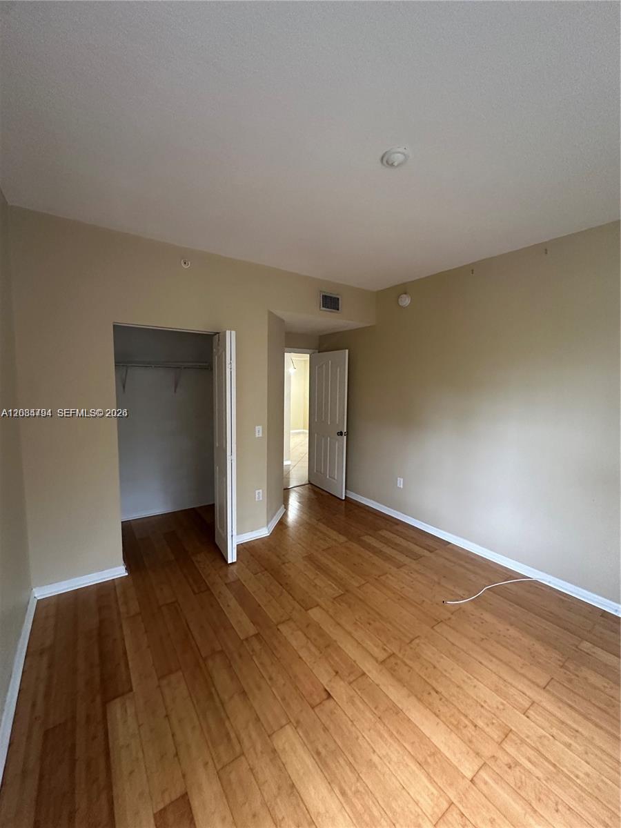 2212 E Myrtlewood Cir E # 2212 — Photo 3