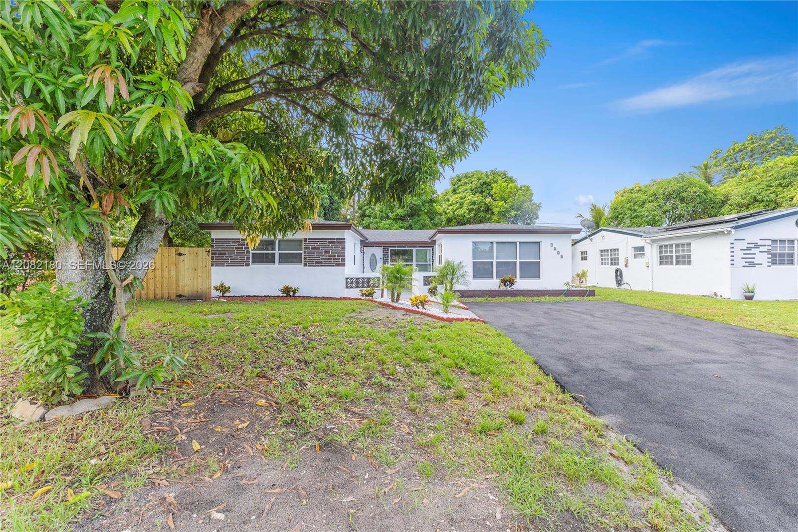 7320 Shalimar St — Photo 2