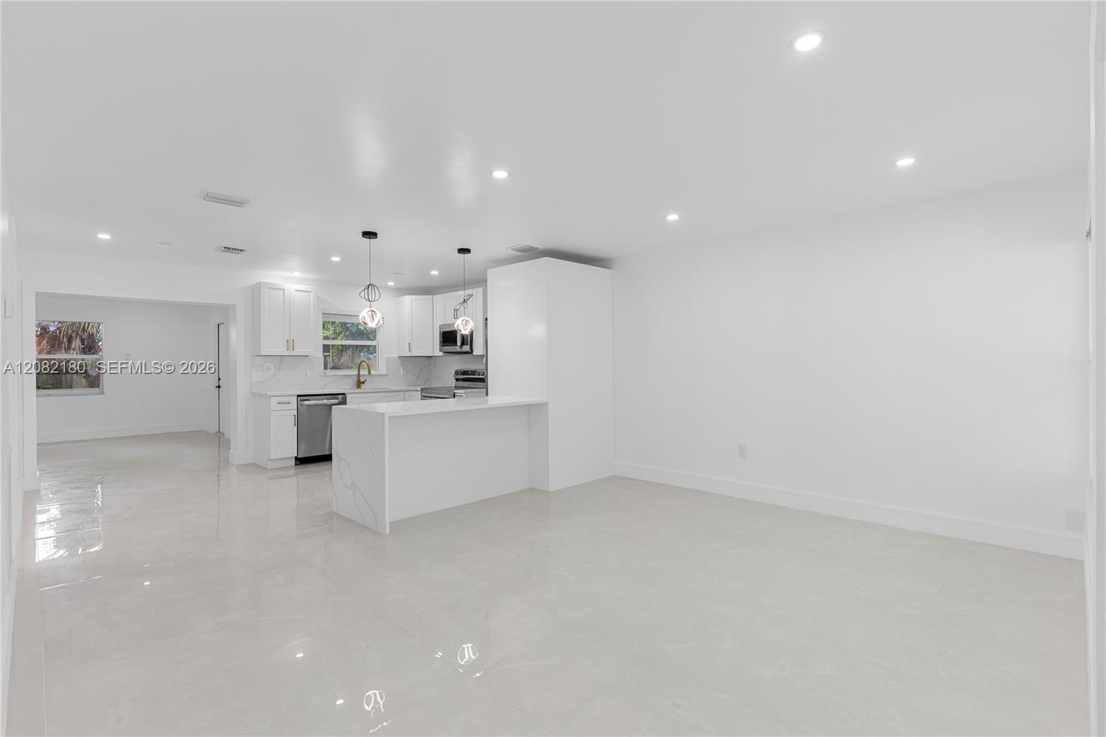 7320 Shalimar St — Photo 4