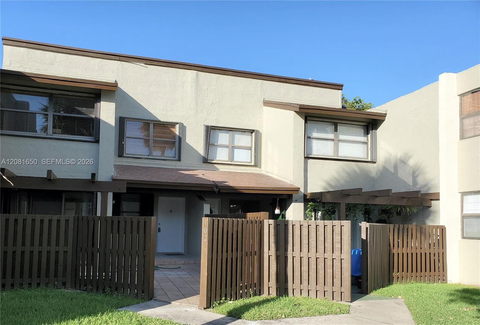 10020 NW 9th St Cir # 102 — Photo 4