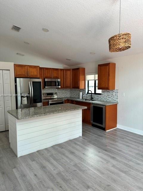 1537 SE 20th Ter # 1 — Photo 2
