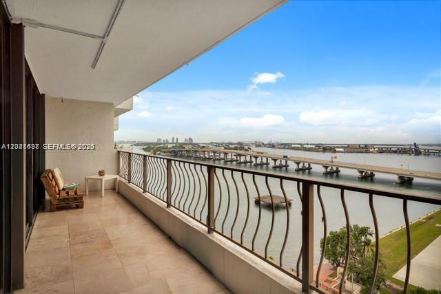 555 NE 15th St # 16H, Miami FL 33132
