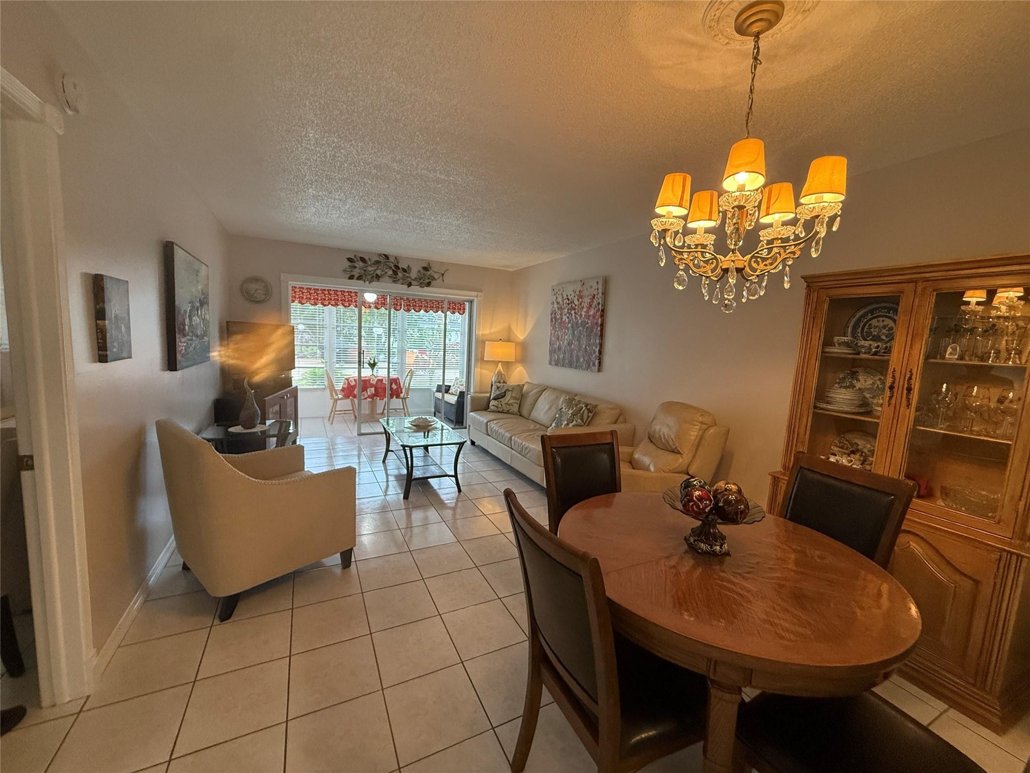 2901 NW 46th Avenue # 106, Lauderdale Lakes FL 33313