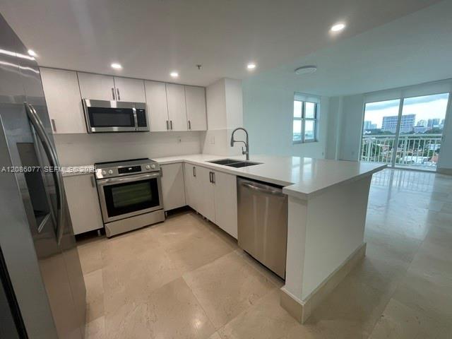 3000 Coral Way # 916 — Photo 4