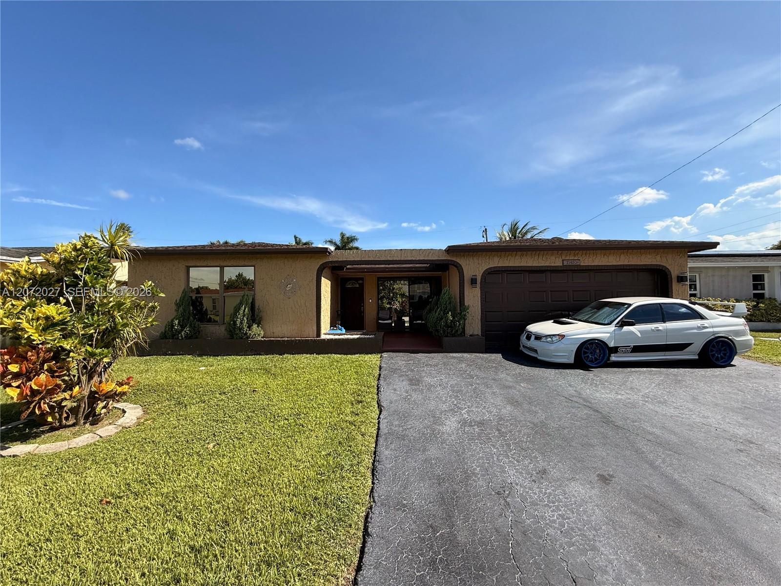 11450 NW 30th Pl, Sunrise FL 33323