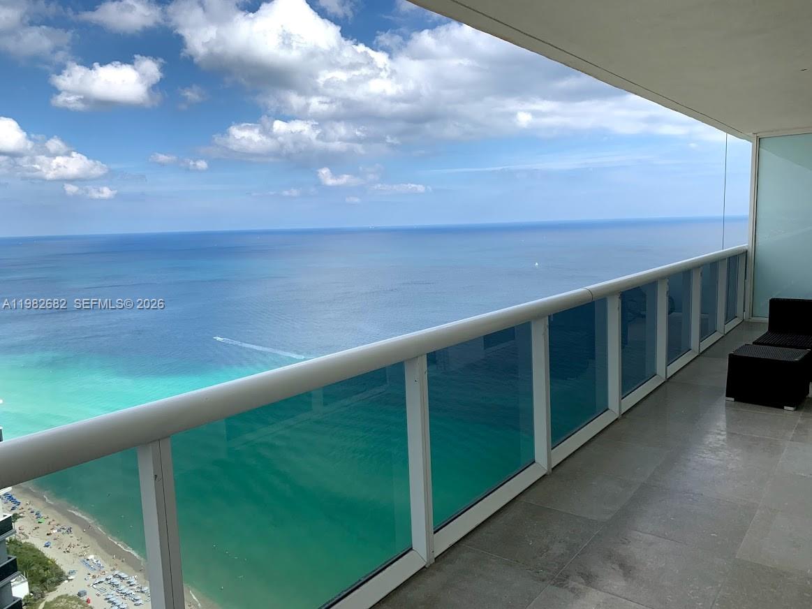 1830 S Ocean Dr # 4608, Hallandale Beach FL 33009