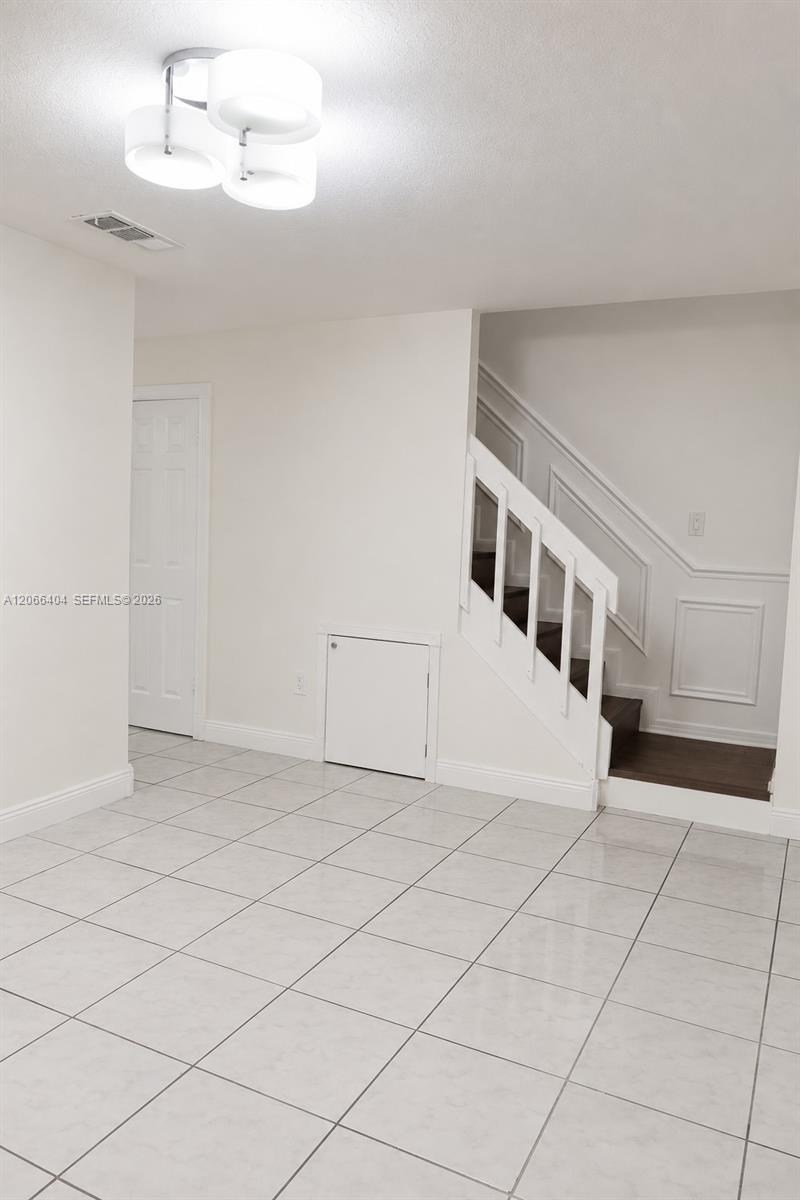 3659 SW 99th Ave # 7 — Photo 5