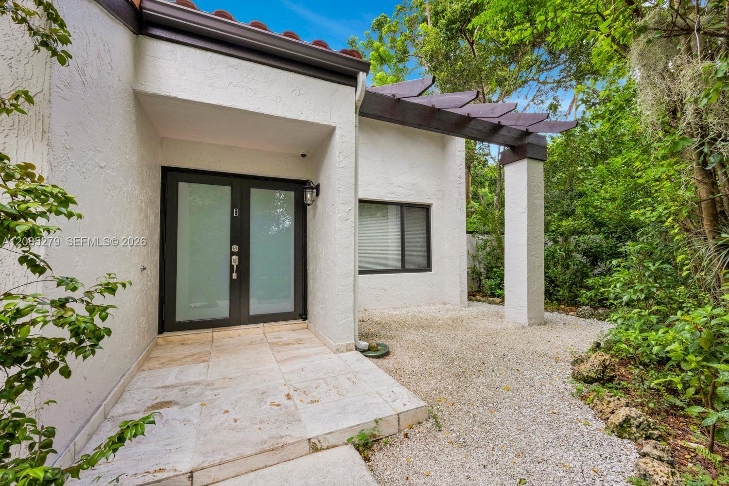 8808 SW 150th Place Cir — Photo 3