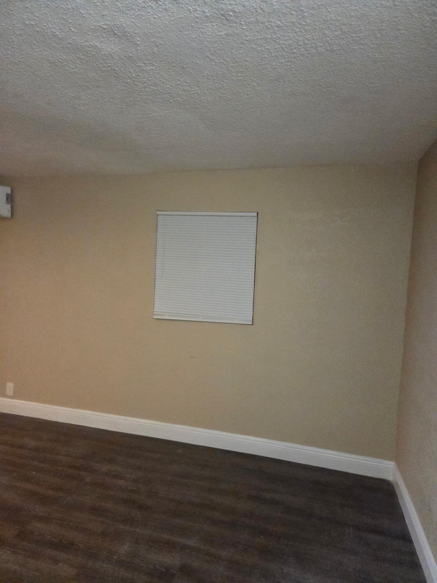 248 SW 7TH Court — Photo 5