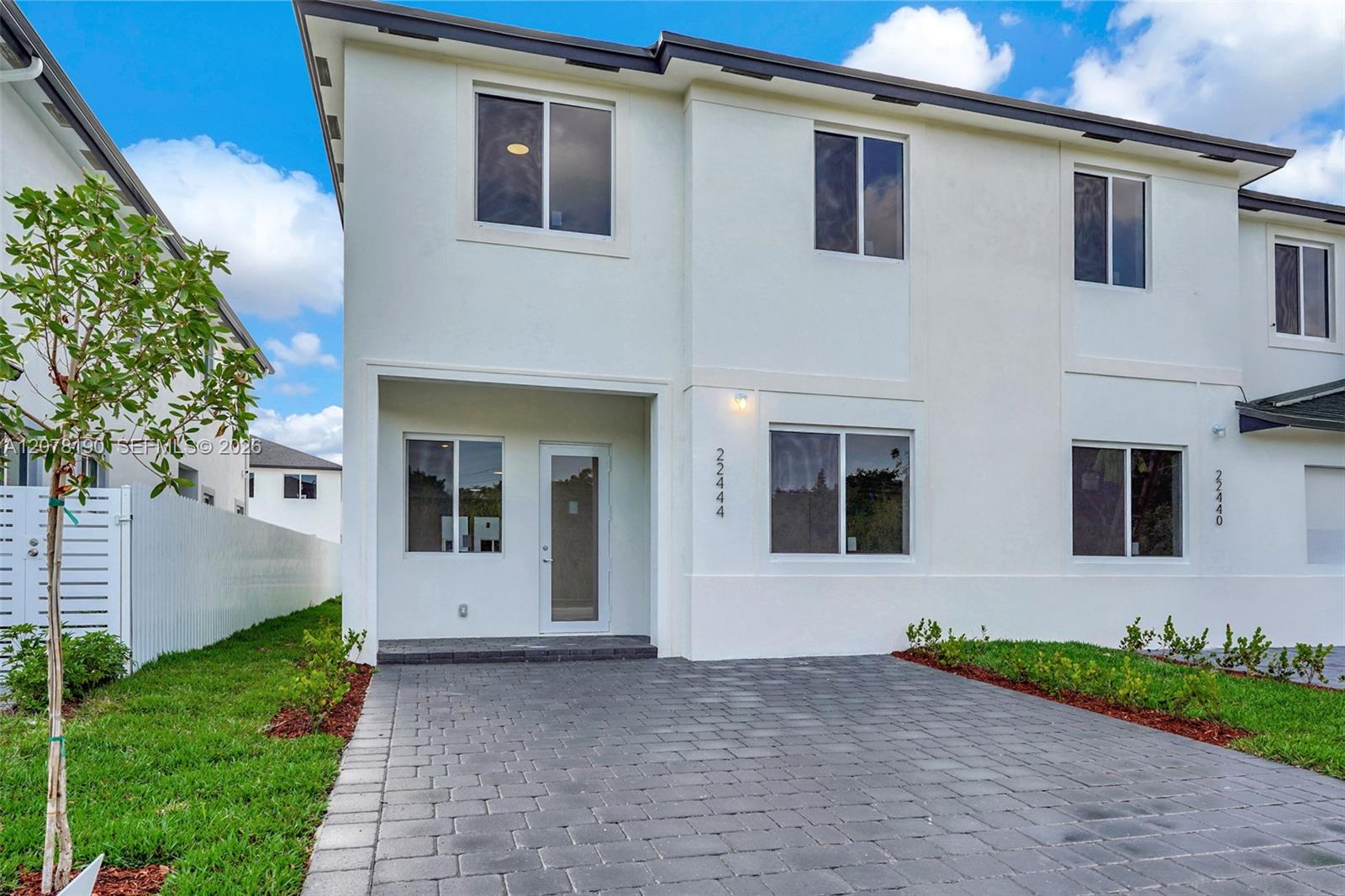 22555 SW 125th Ave, Miami FL 33170