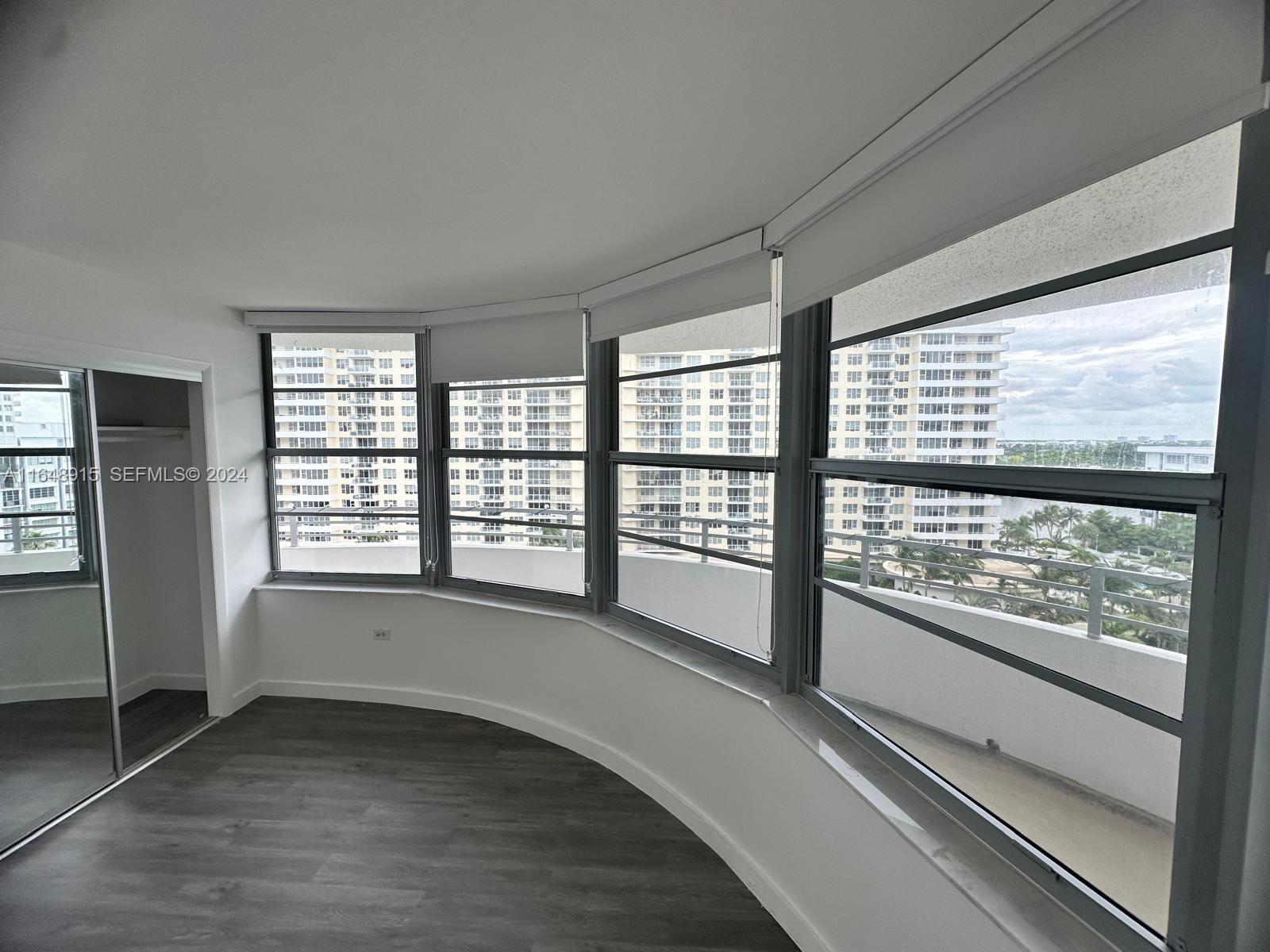 5555 Collins Ave # 10B, Miami Beach FL 33140