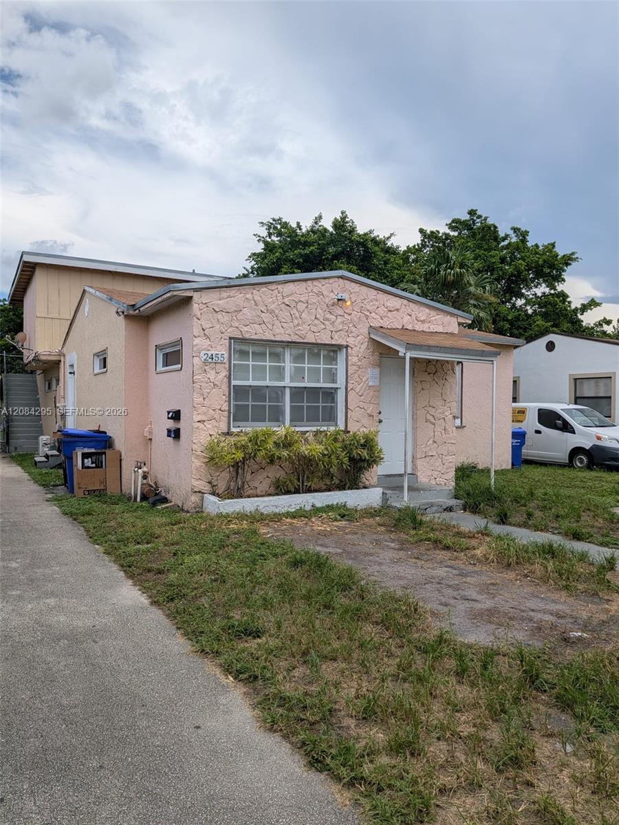 2455 Fillmore St # 1, Hollywood FL 33020