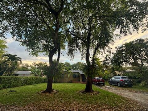 1060 NE 122nd Street, North Miami FL 33161