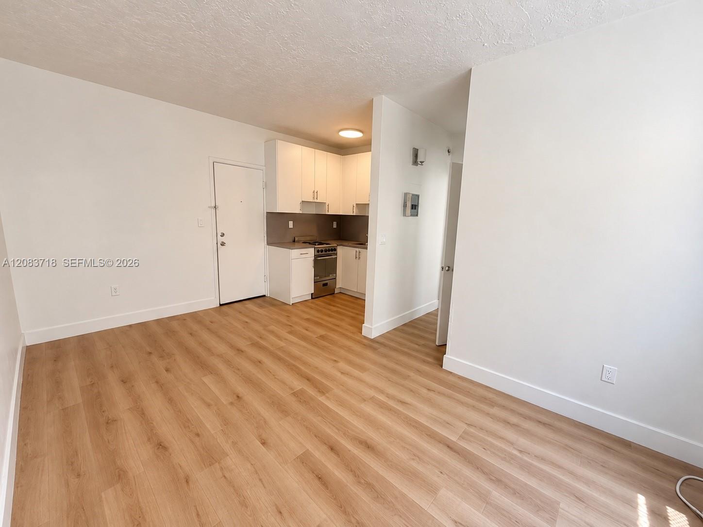 1615 Pennsylvania Ave # 6 — Photo 4