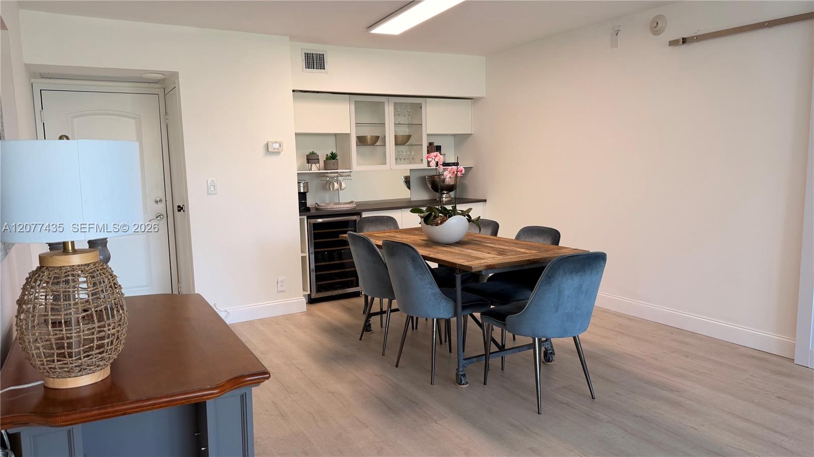100 Bayview Dr # 431 — Photo 3