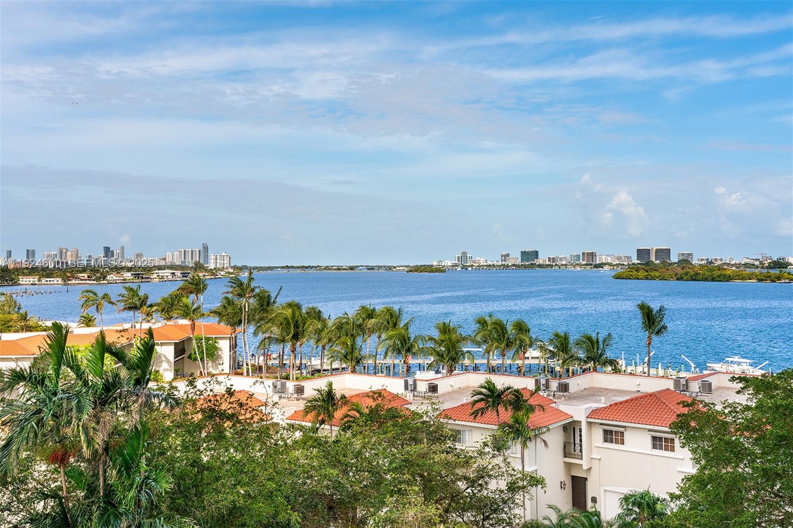 4000 Towerside Ter # 705, Miami FL 33138