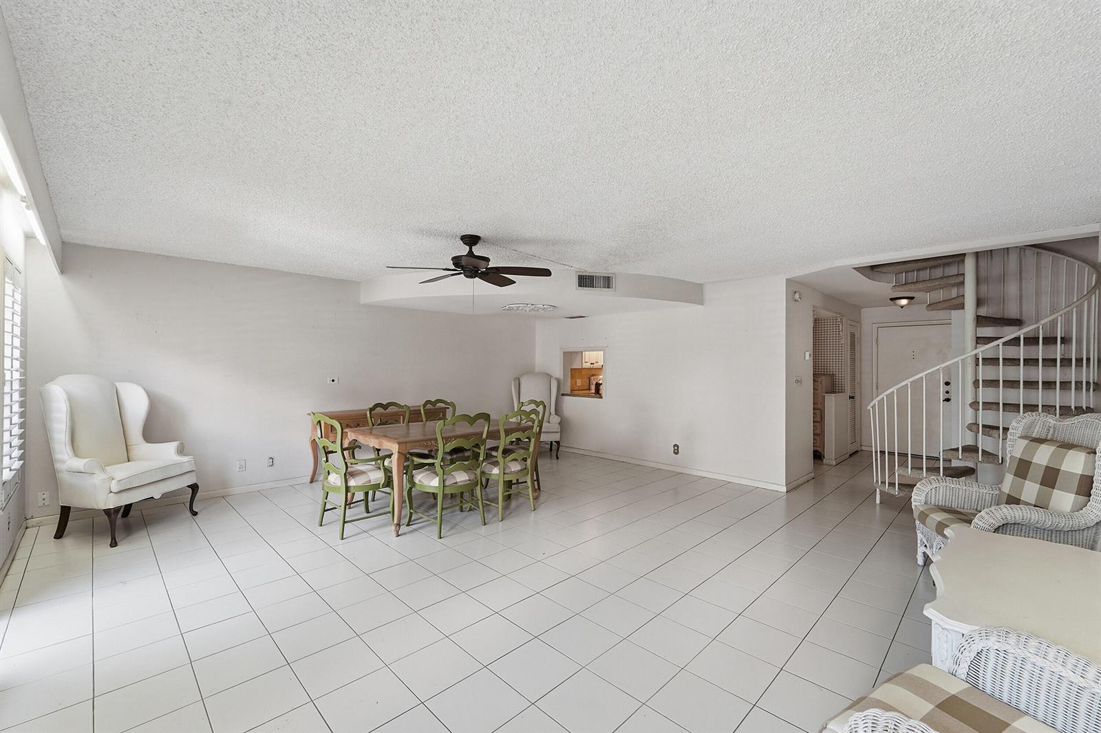 640 Tennis Club Drive # 103, Fort Lauderdale FL 33311