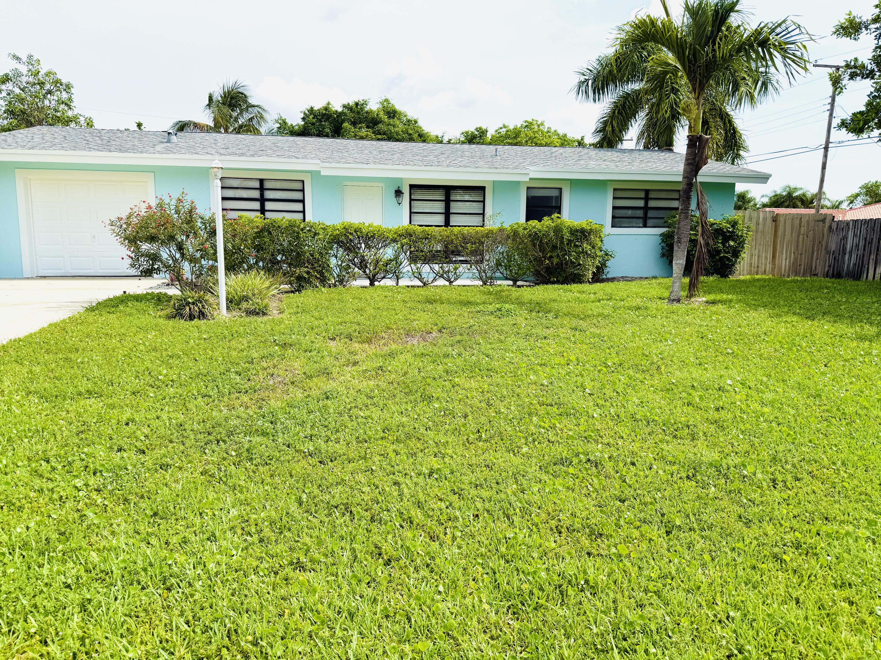 477 NE 35th Street, Boca Raton FL 33431