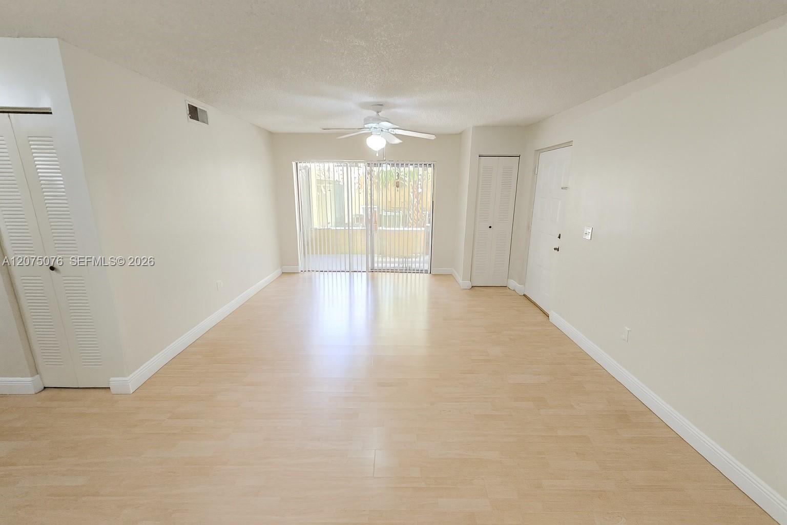 9999 Summerbreeze Dr # 216 — Photo 3