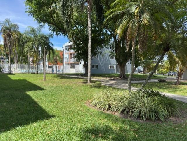 11301 SW 200th St # A — Photo 3