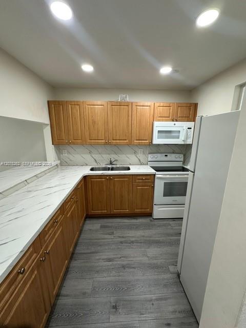 11301 SW 200th St # A — Photo 5