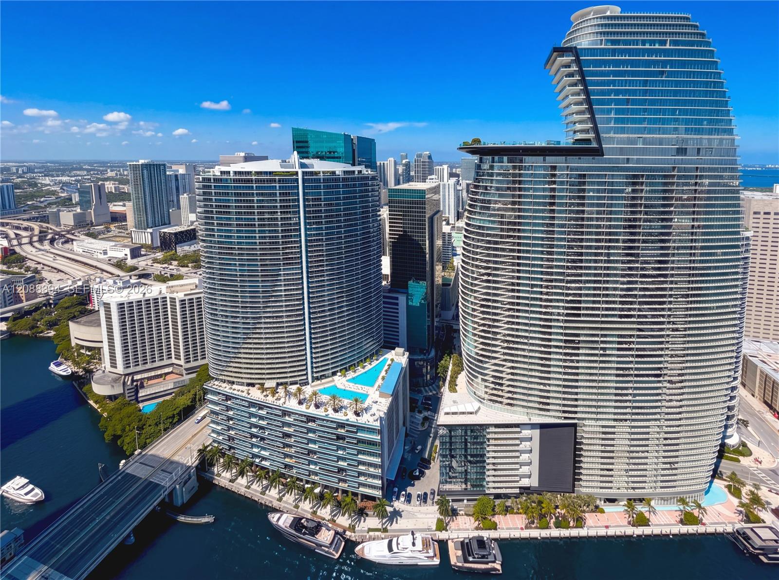 465 Brickell Ave # 5704 — Photo 2