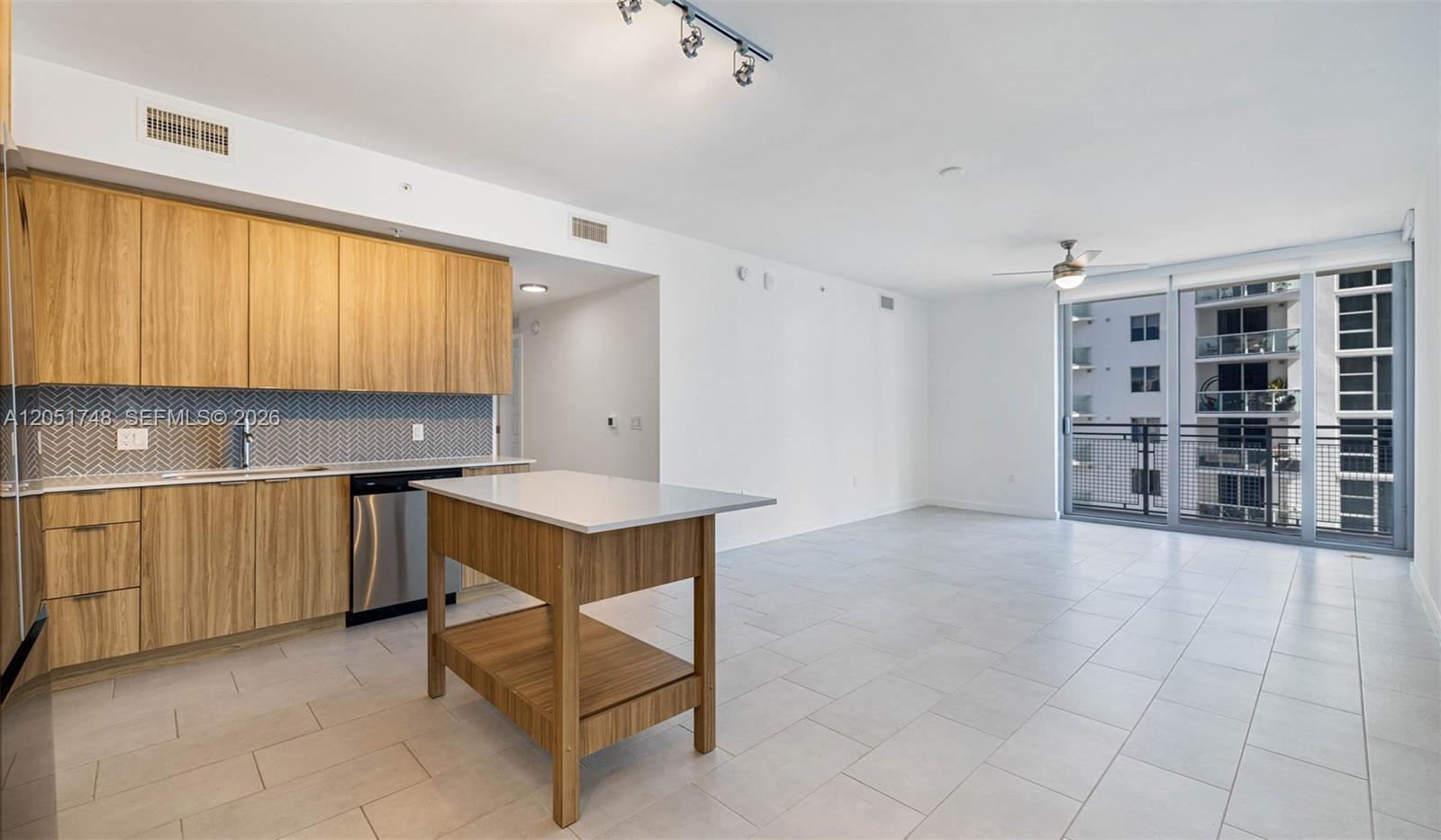 2150 N Bayshore Dr # 609, Miami FL 33137