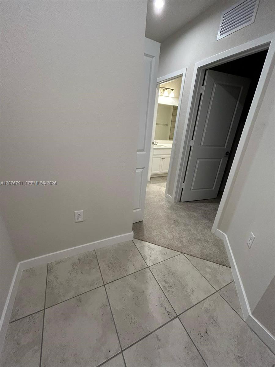 446 NW 11th Ave # 446 — Photo 3