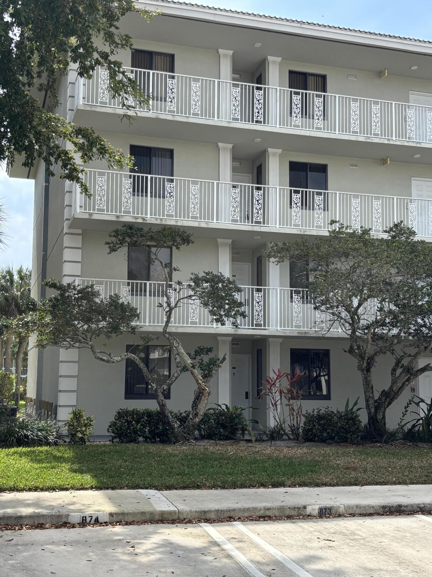 2561 Village Boulevard # 101 — Photo 2