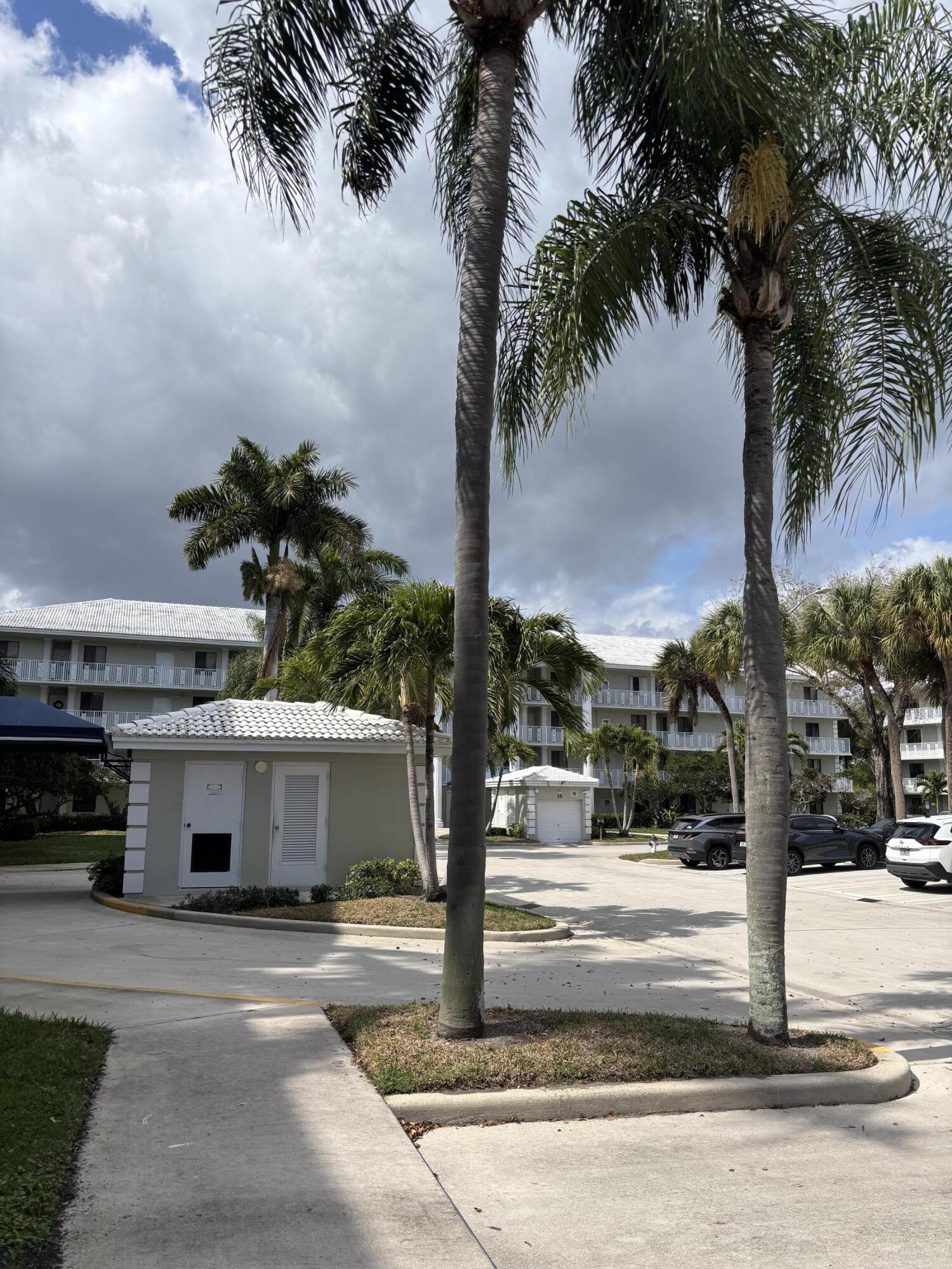 2561 Village Boulevard # 101 — Photo 4
