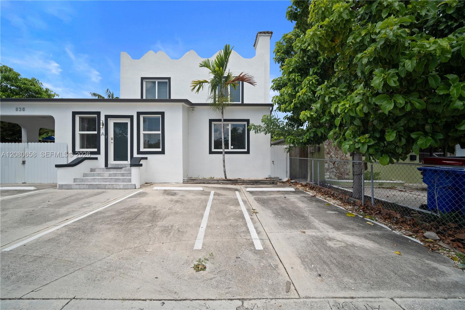836 NW 33rd Ave # A — Photo 5