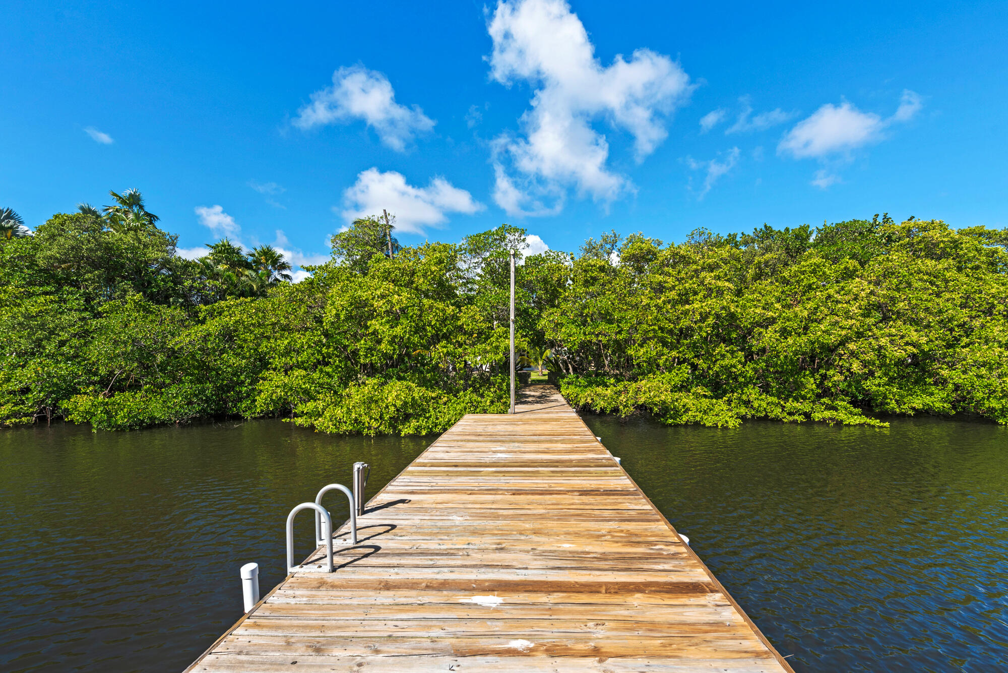 602 N Atlantic Drive, Lantana FL 33460