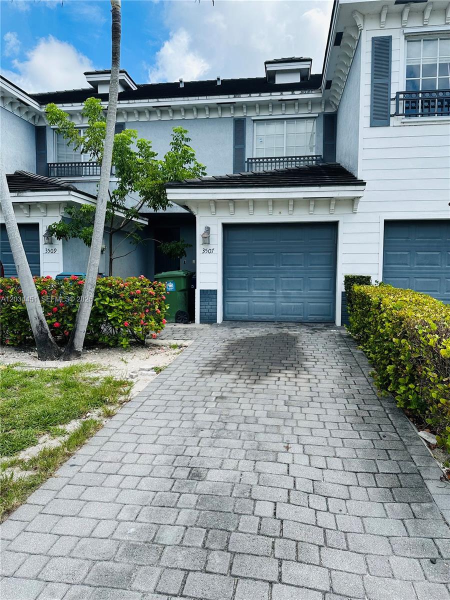 3507 NW 13th St, Lauderhill FL 33311
