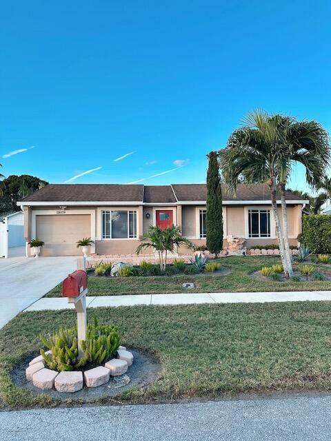 10079 Yeoman Lane, Royal Palm Beach FL 33411