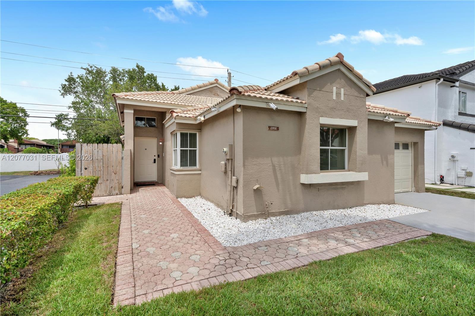 11491 SW 72nd Ter — Photo 4