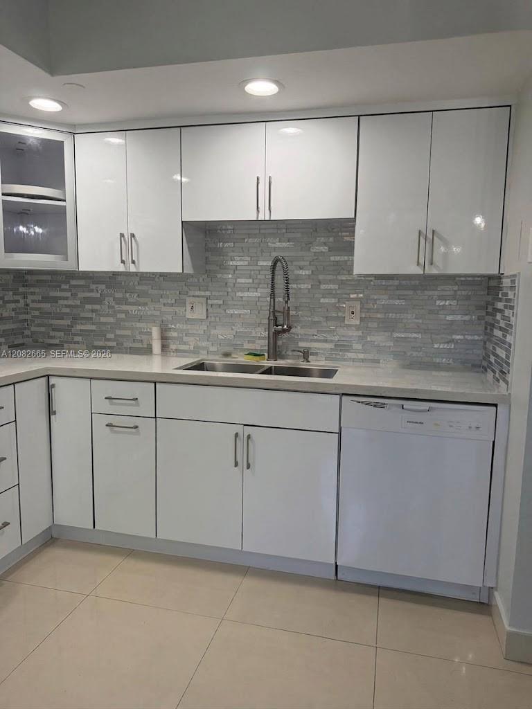 8650 SW 133rd Ave Rd # 211 — Photo 4