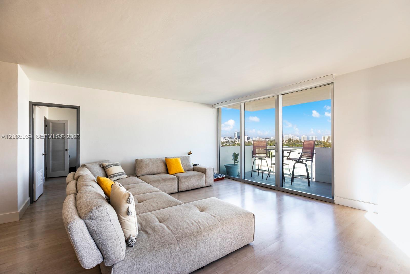1200 West Ave # 907 — Photo 4