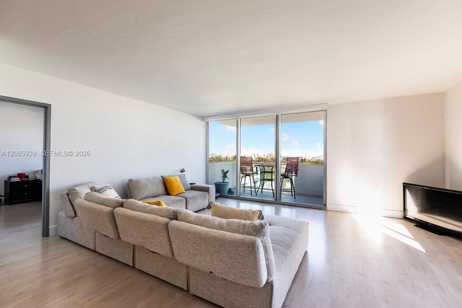 1200 West Ave # 907 — Photo 5