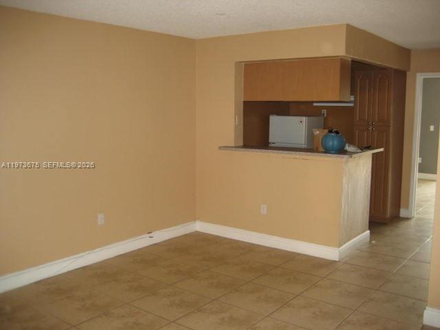10832 N KENDALL DR # 6 — Photo 3