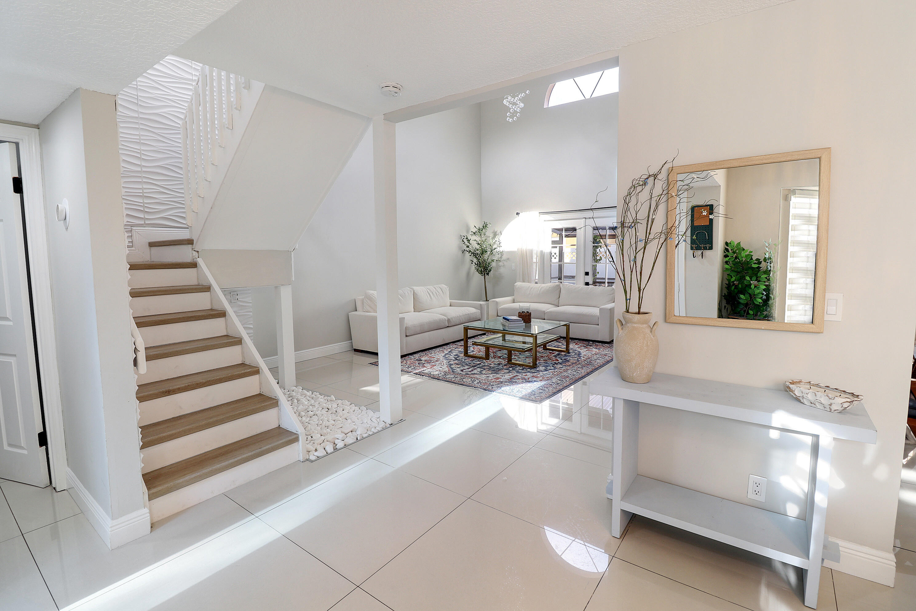 11303 Lakeview Drive # m — Photo 2