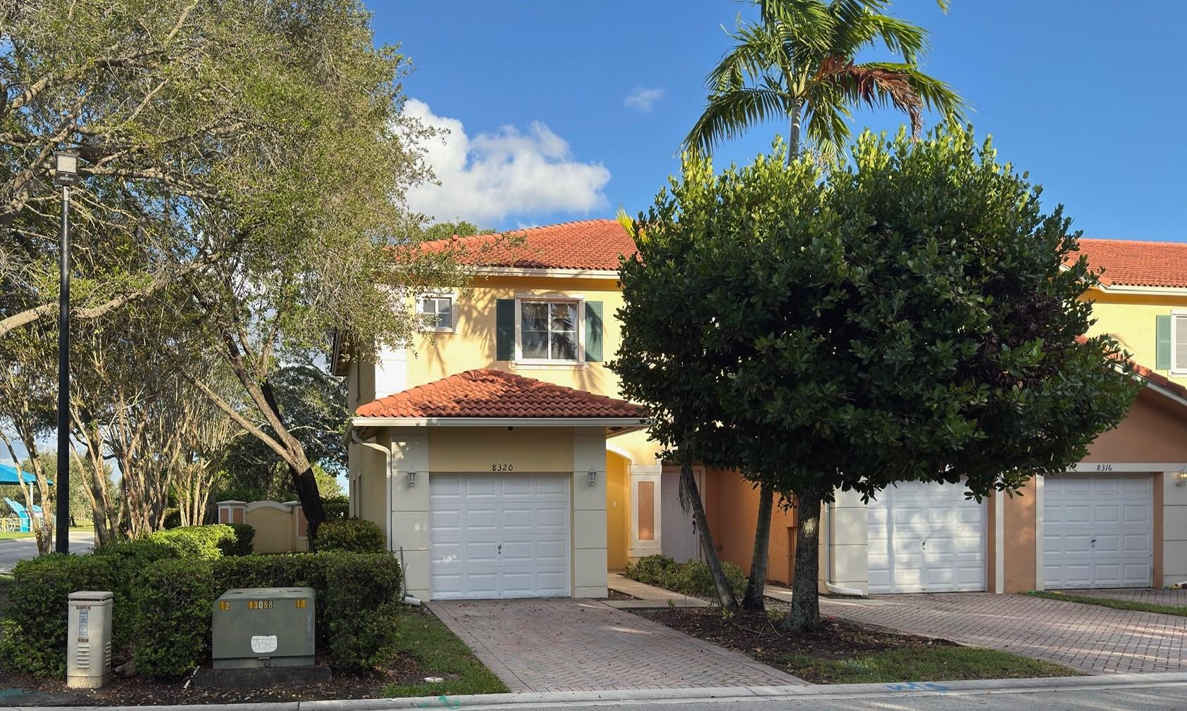 8320 Santa Monica Avenue # 8320, Tamarac FL 33321