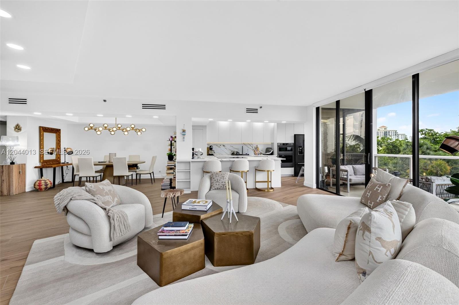 20281 E Country Club Dr # 407, Aventura FL 33180