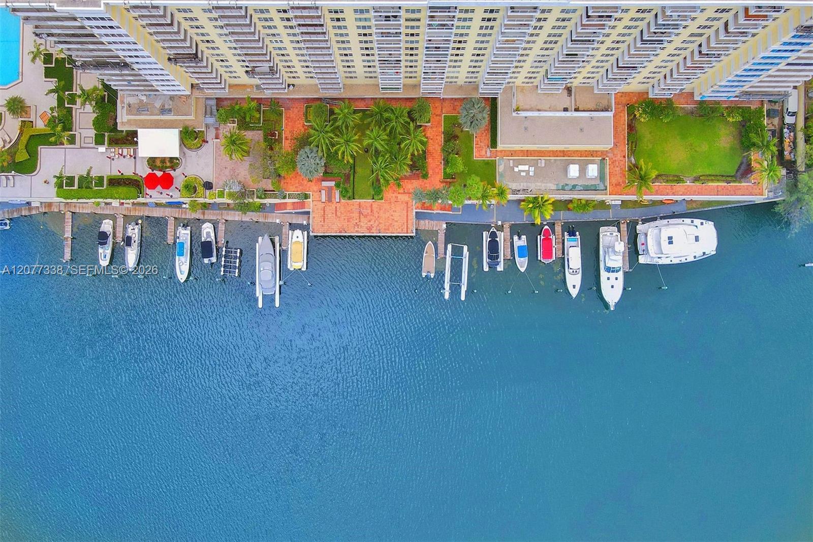 5600 Collins Ave # 11C — Photo 4