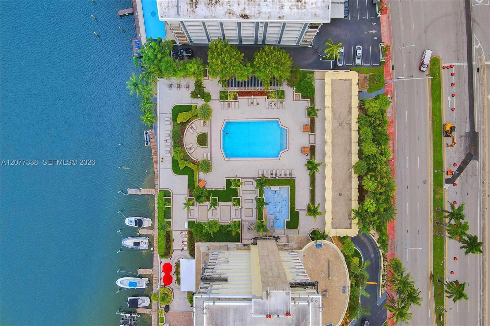 5600 Collins Ave # 11C — Photo 5
