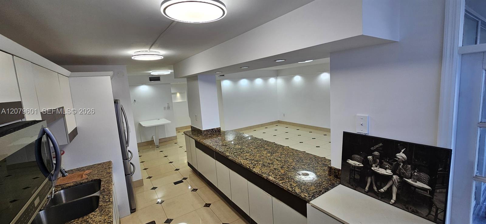 18051 Biscayne Blvd # 1501, Aventura FL 33160