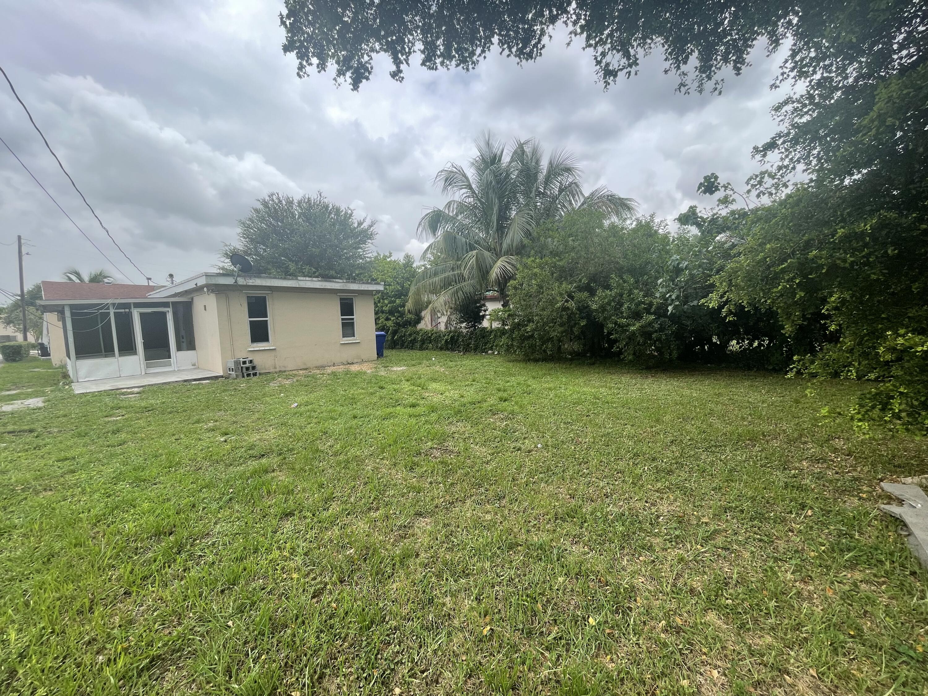 2819 POLK Street # B, Hollywood FL 33020